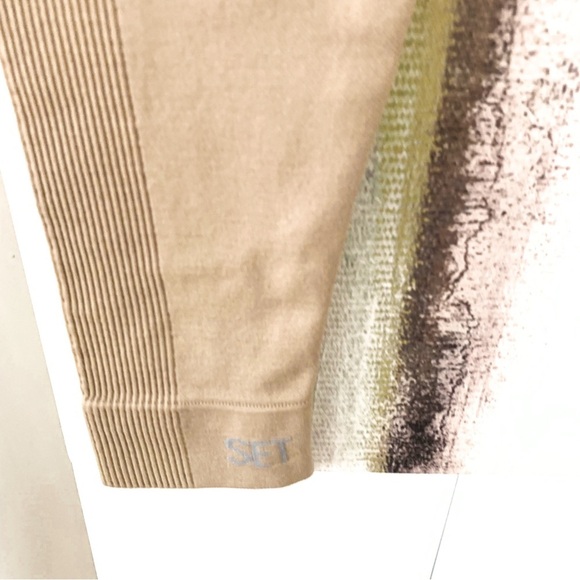 Set Active Sculptflex Leggings in Sand Size Small - Picture 4 of 13